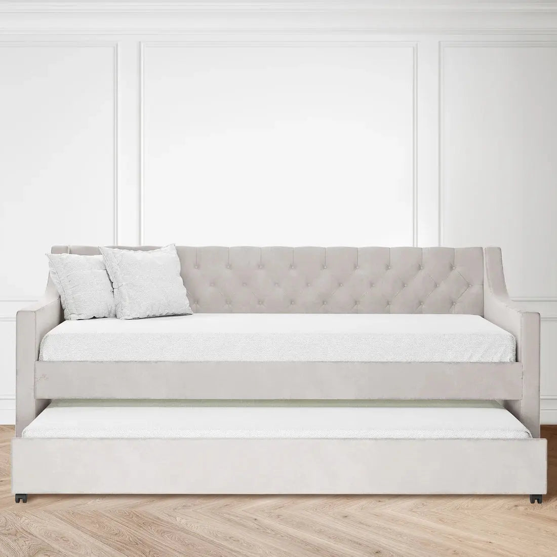 Ovidia velvet sofa daybed for guest room Australia
