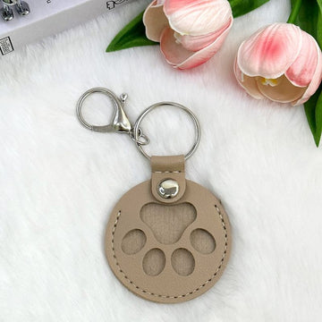 Round Paw Print Pet Hair Memorial Keychain, Leather Keepsake Charm for Dog & Cat Fur Storage - Gray